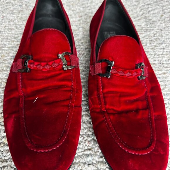 Salvatore Ferragamo Red Velvet Gancini Loafers main image 6